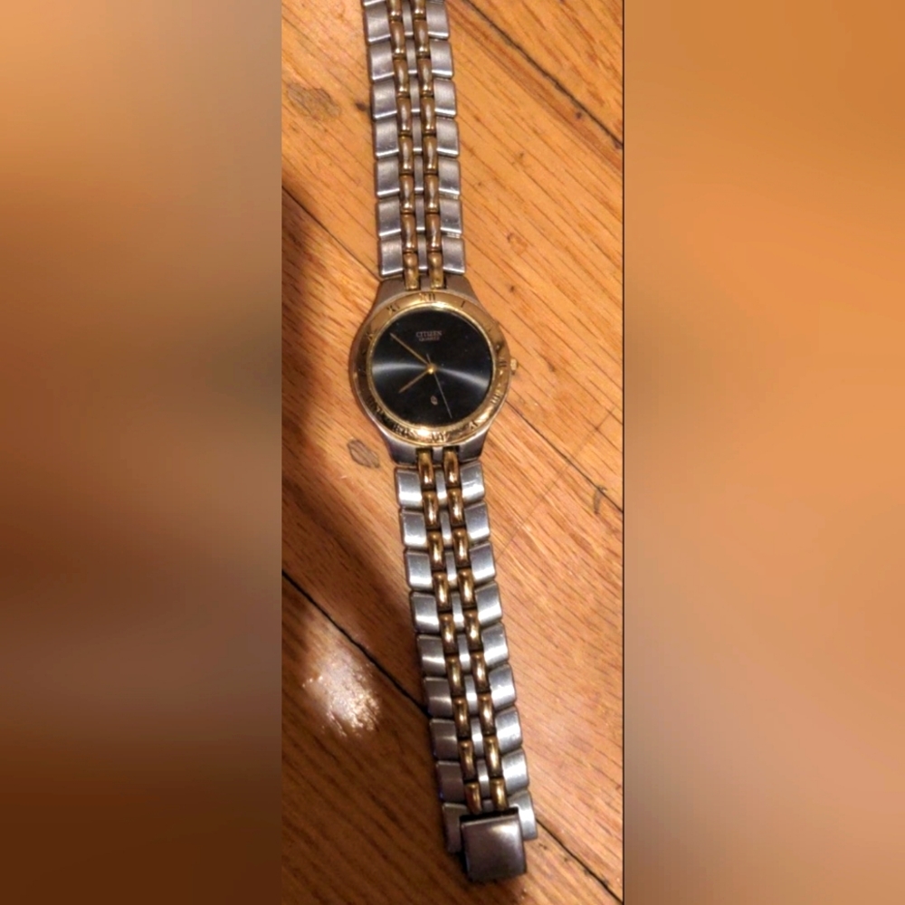 Men's Citizen Quartz Watch
